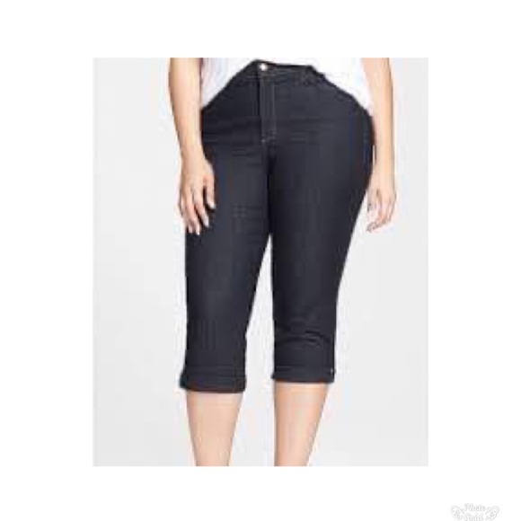 NYDJ Denim - NYDJ Cuffed Cropped Stretch Jeans 12 Dark Wash